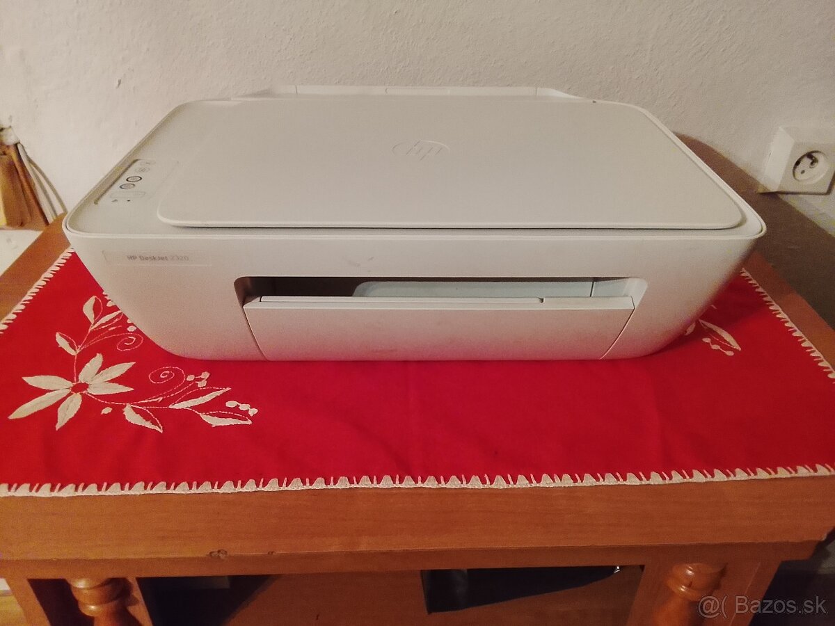 Predam plne funkcnu tlaciaren HPDeskjet.