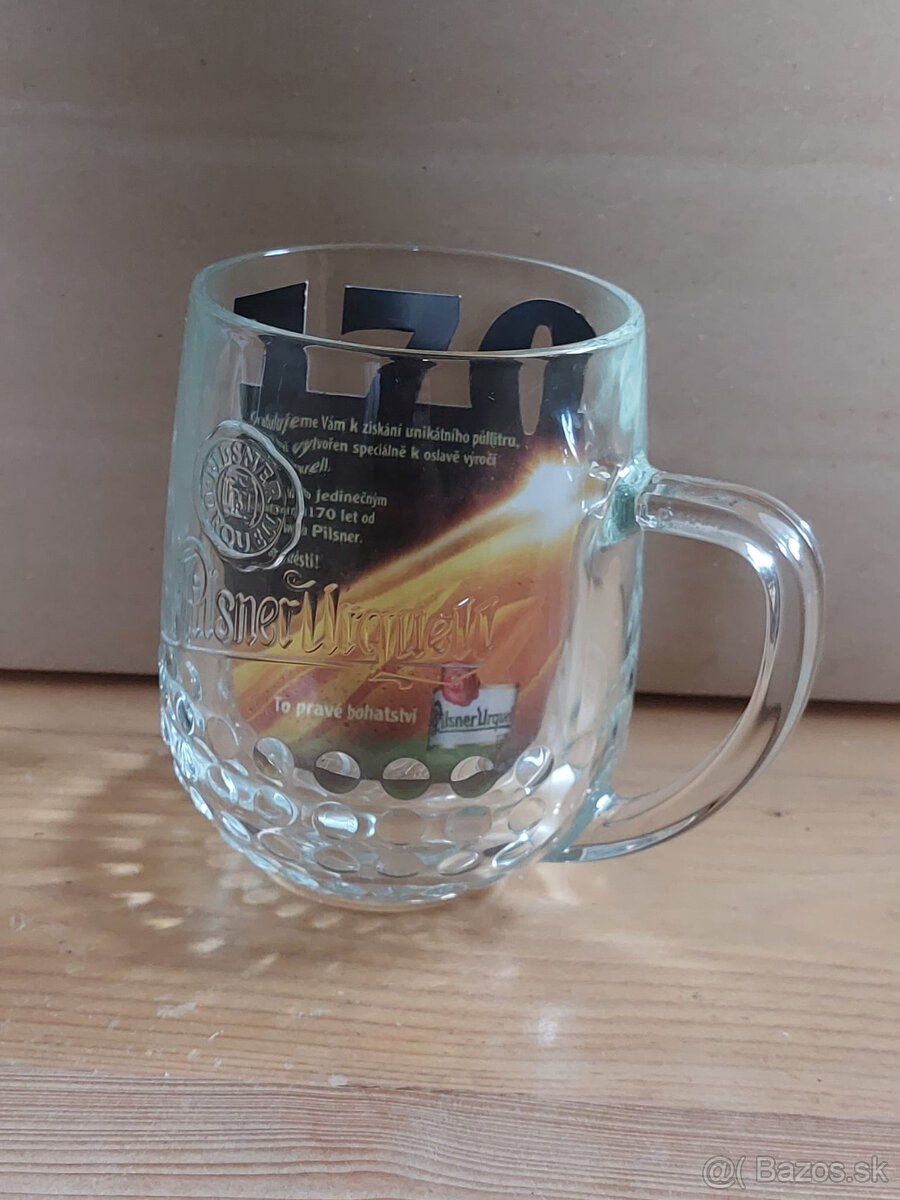 Pilsner Urquell - Výroční půllitr s uchem