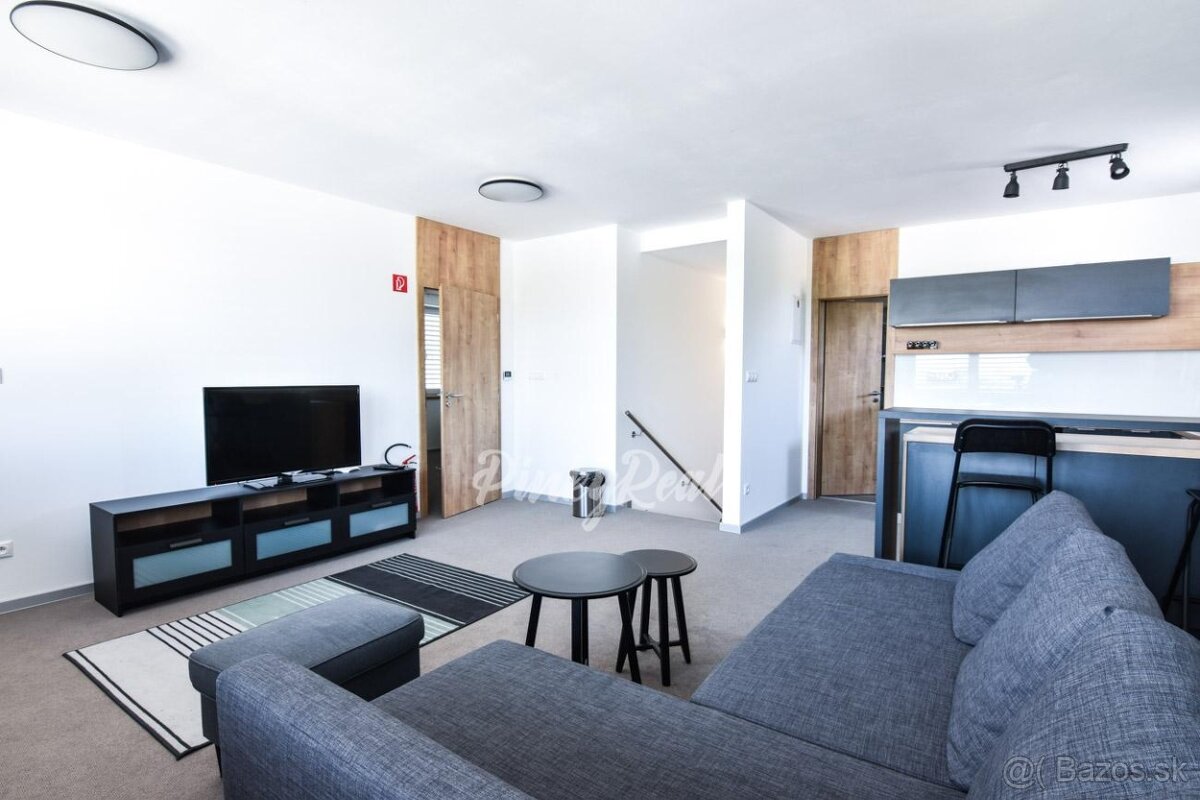 Pinky real – prenájom 3 izb firemný Apartmán Trnava