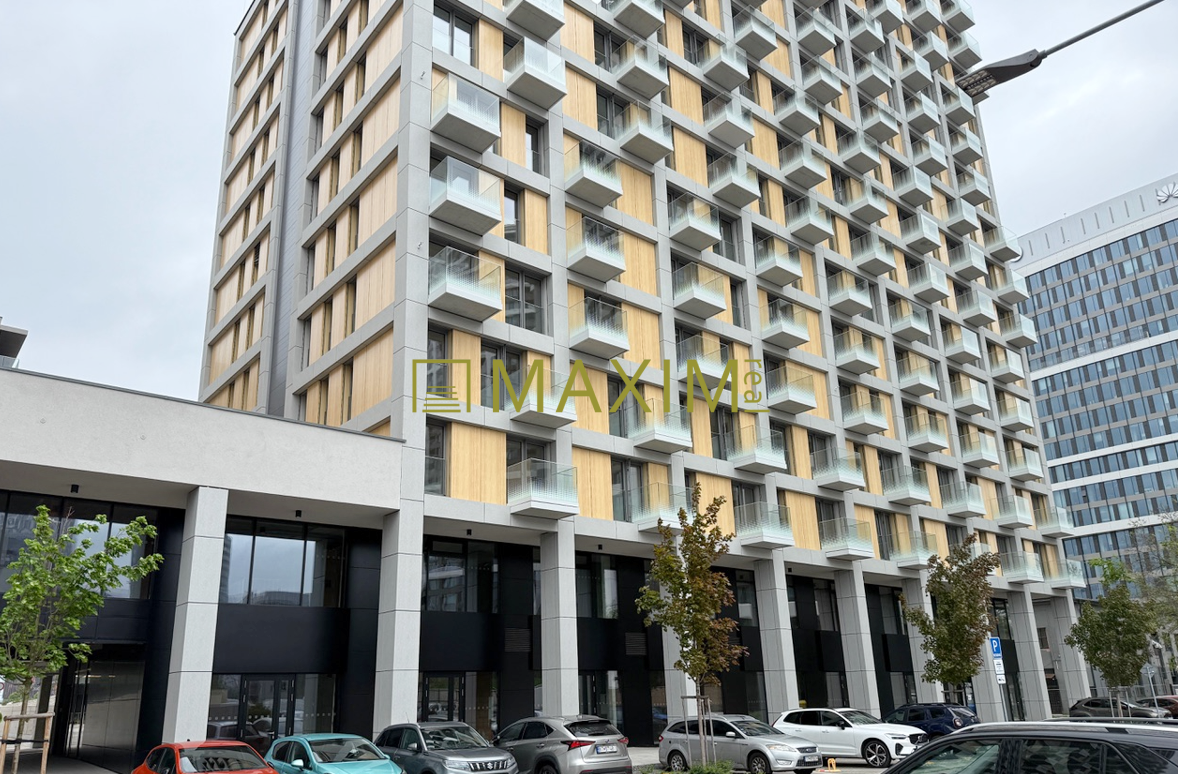 METROPOLIS - 2 izbový apartmán v centre Downtownu na Bottove
