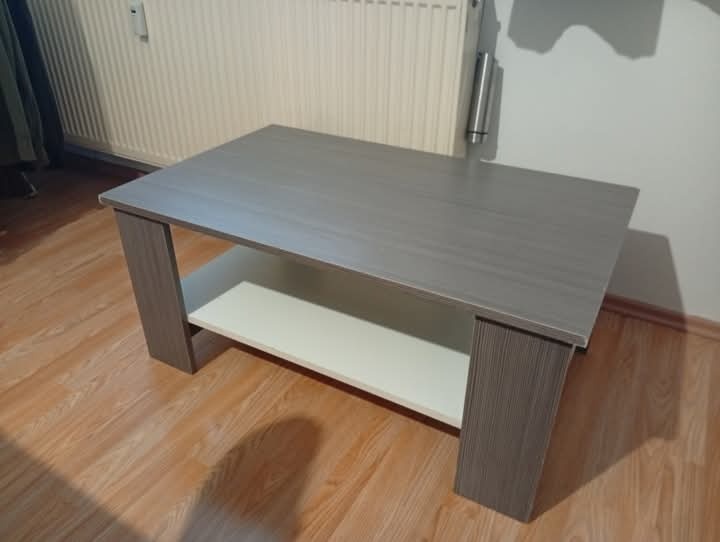 Konferenčný stolík