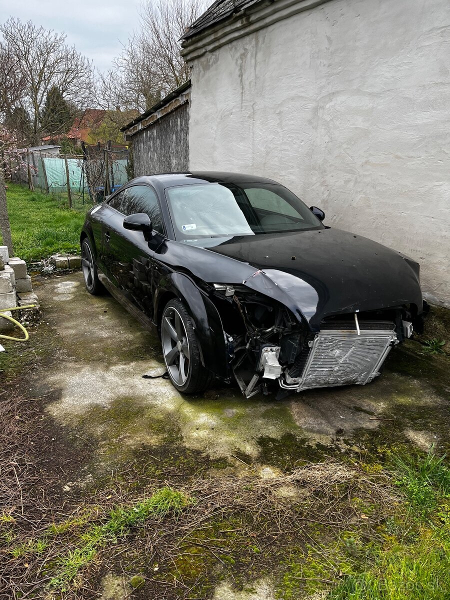 Audi TT 2.0 TFSI, 6 st. Manual