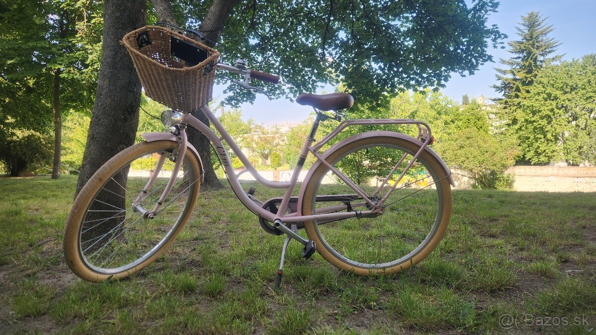 CTM retro pink bike