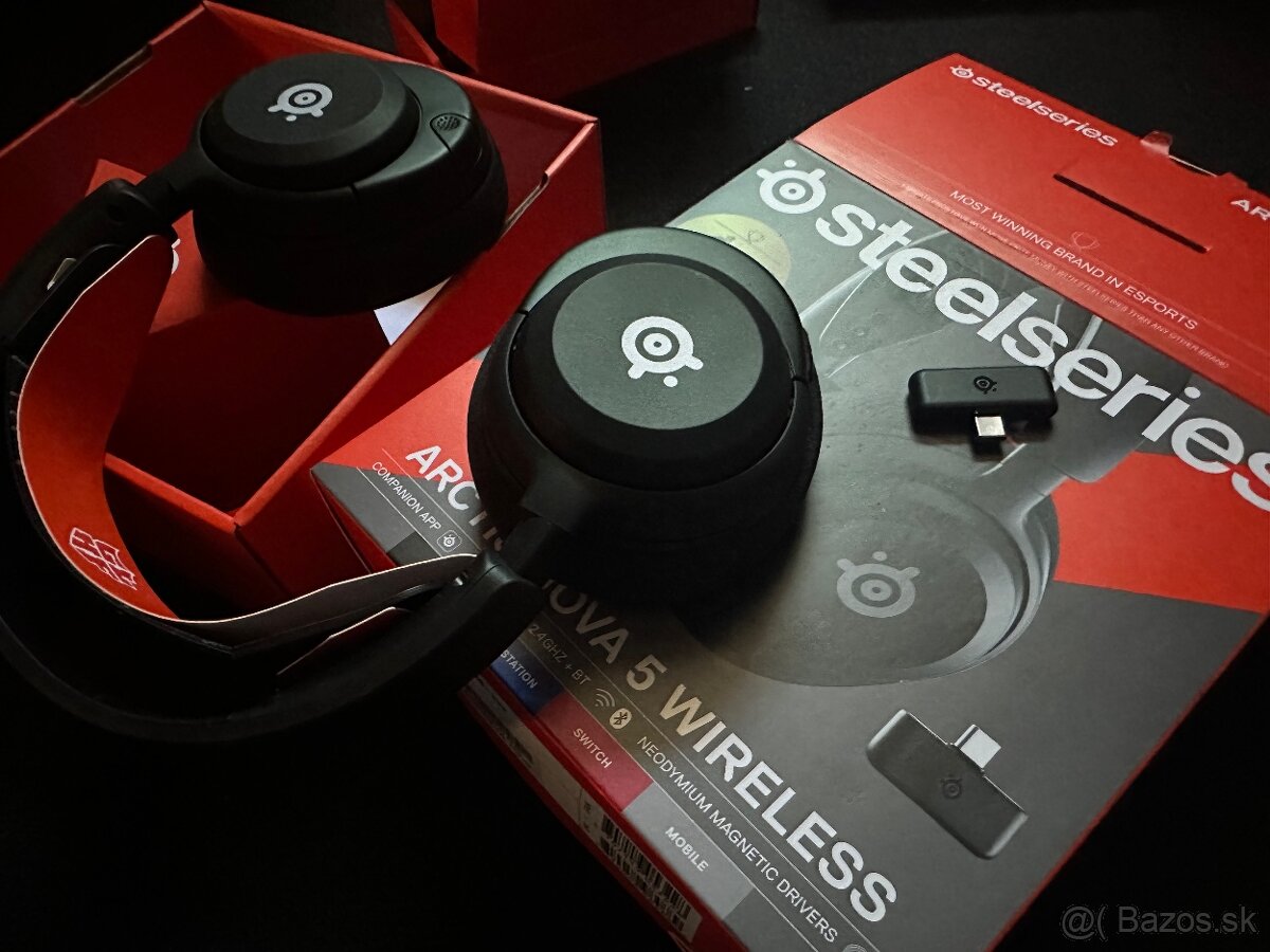 SteelSeries Arctis Nova 5