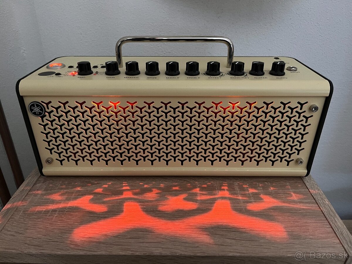 Yamaha THR10II + footswitch XSONIC AIRSTEP YT Edition