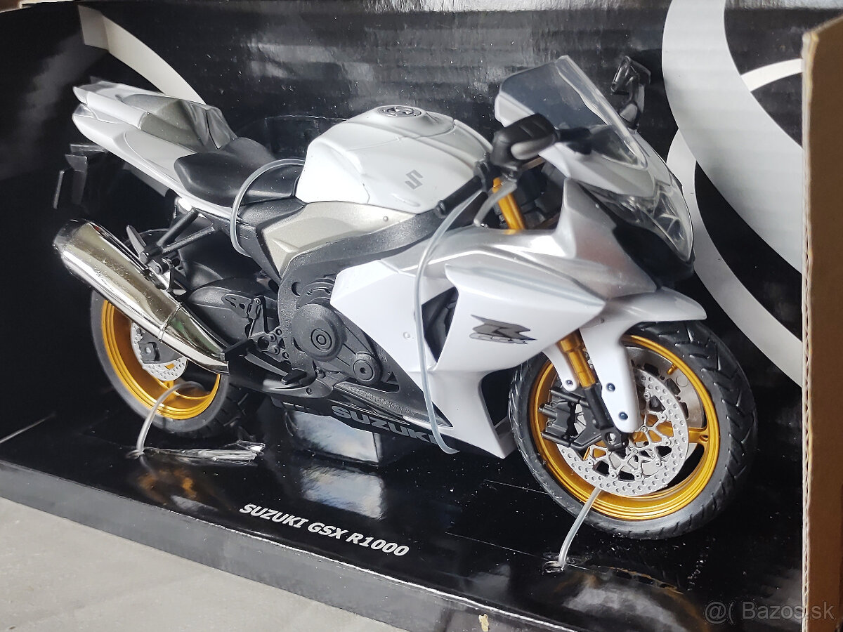 1:12 motocykle
