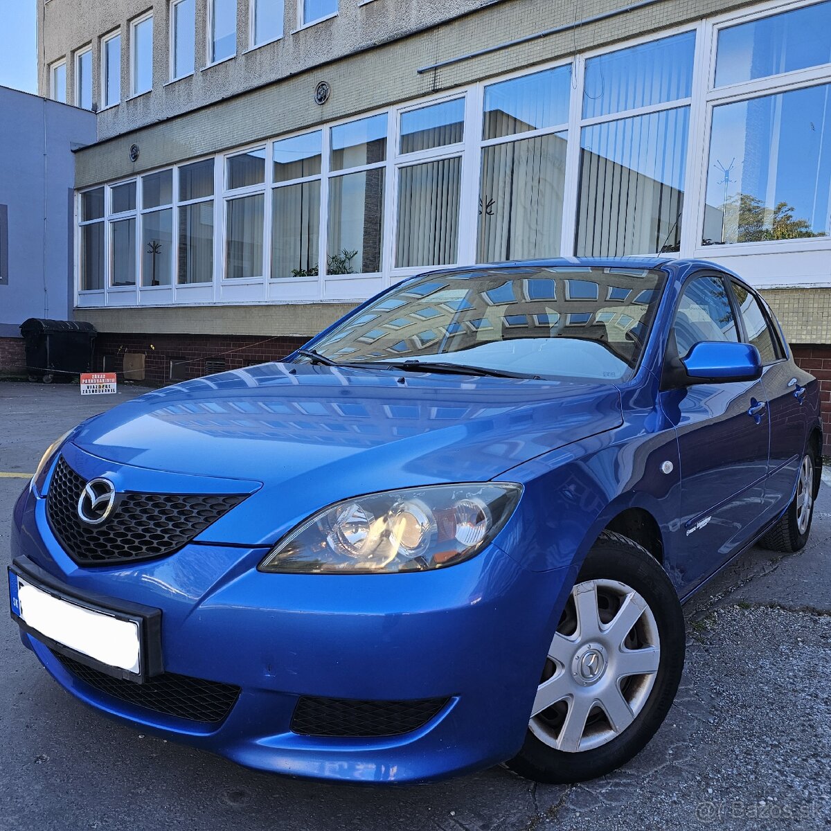 MAZDA 3 1.4 62Kw (Benzin)