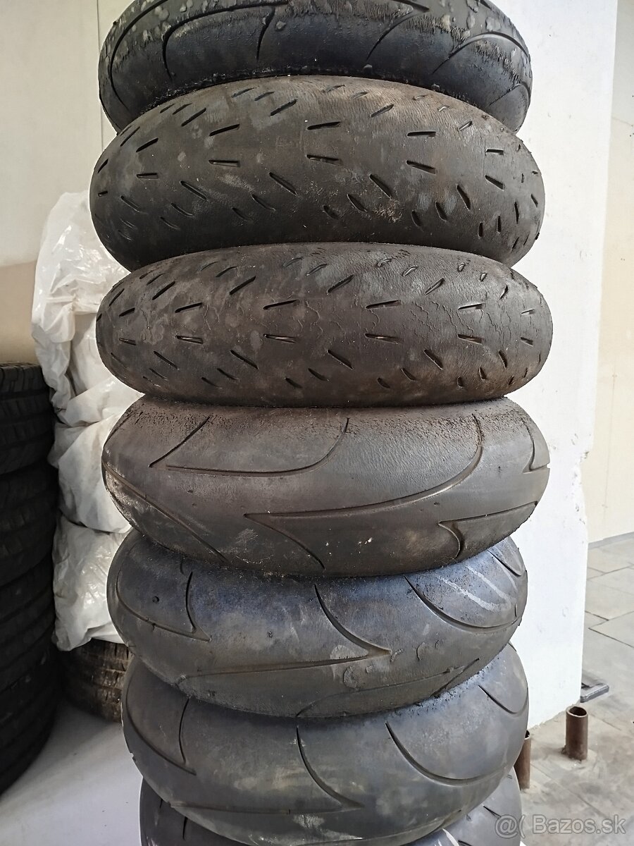 Pneumatiky na motocykle.