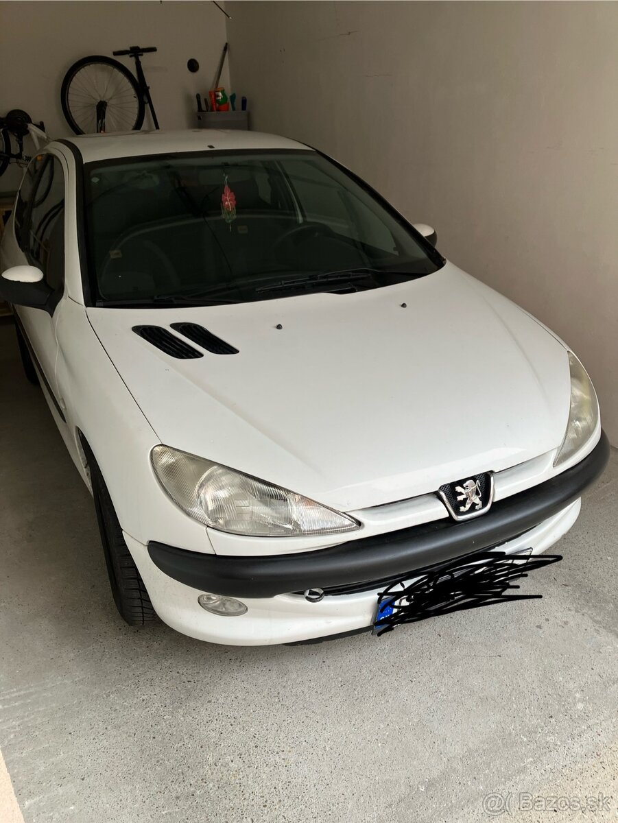 Peugeot 206 1.1 benzin