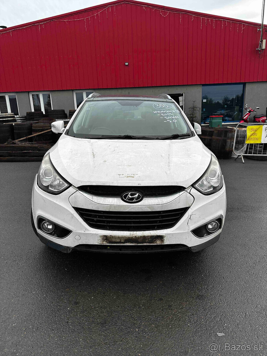 355. HYUNDAI IX-35 PREMIUM 2012 / D4HA / 2.0 / 4WD