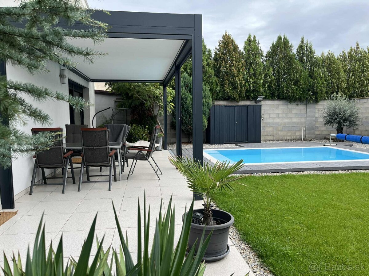 Moderný rodinný dom na predaj v Hadovciach – s bazénom