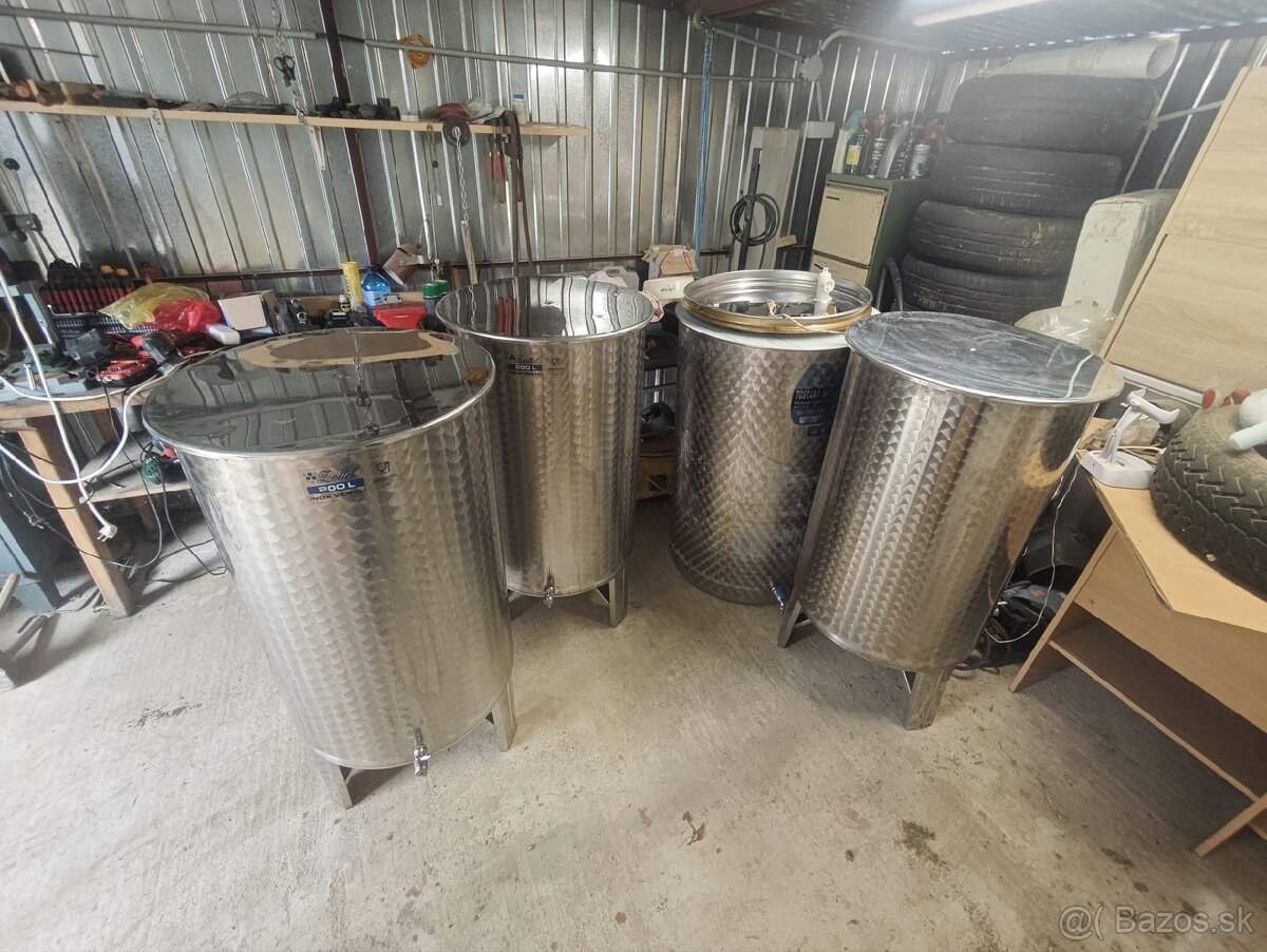 Predám nerezové sudy