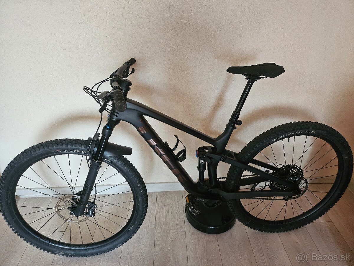 Trek top fuel 9.7 carbon veľ. M