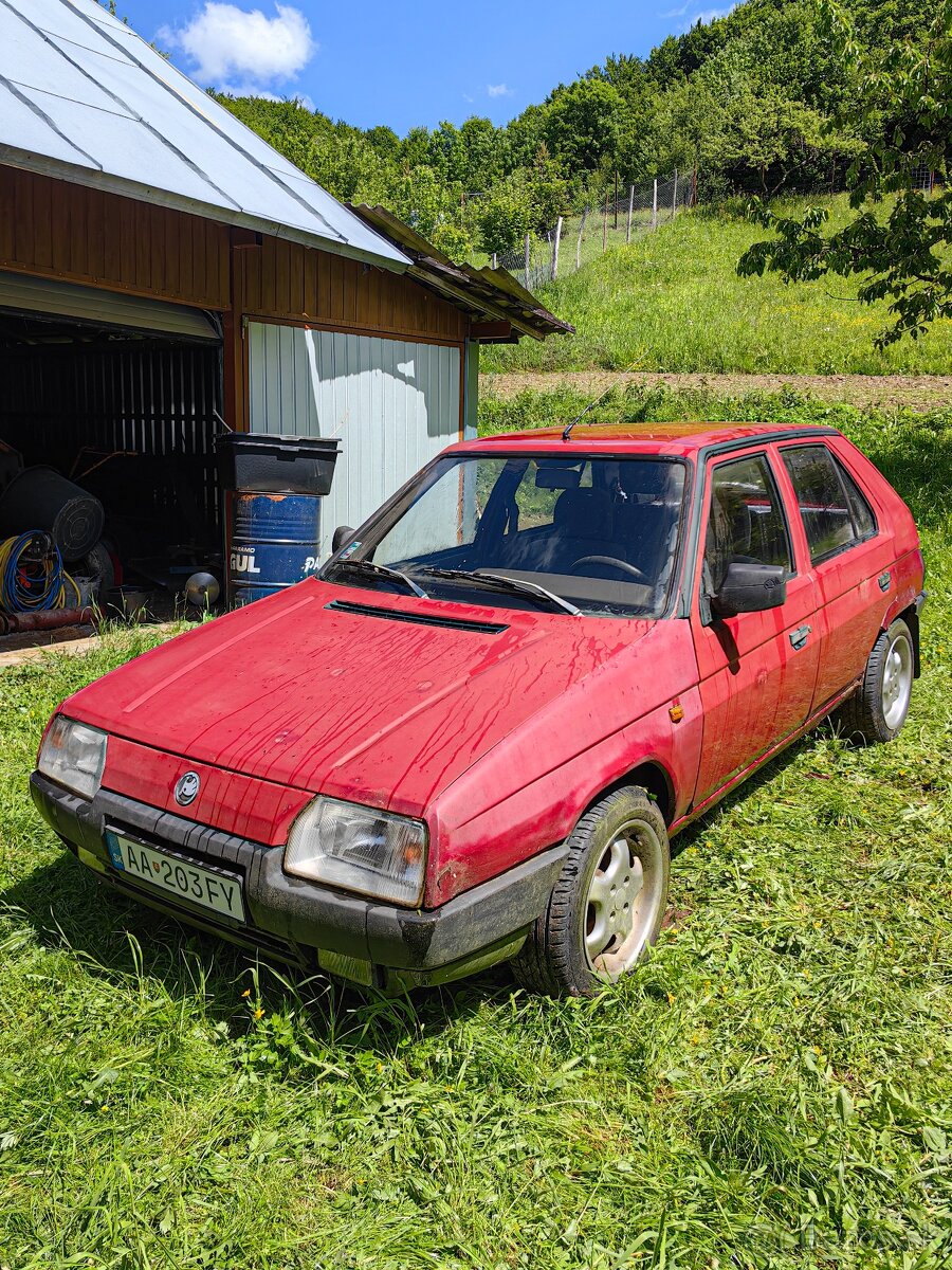 Škoda Favorit