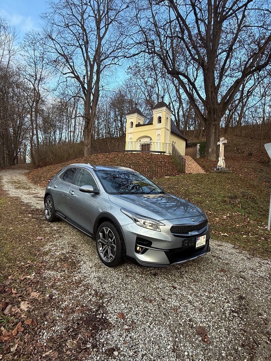 KIA XCeed 1.6 CRDI 100kw Navi,CarPlay,Kamera,Full LED