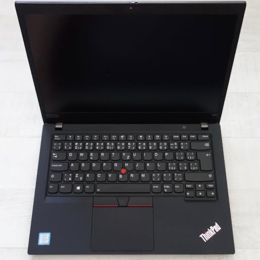 Predám notebook Lenovo T490