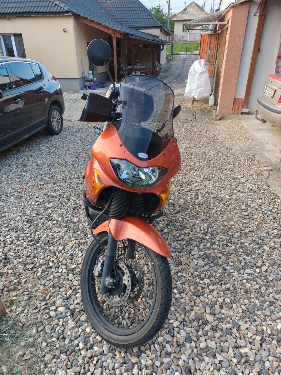 Honda transalp