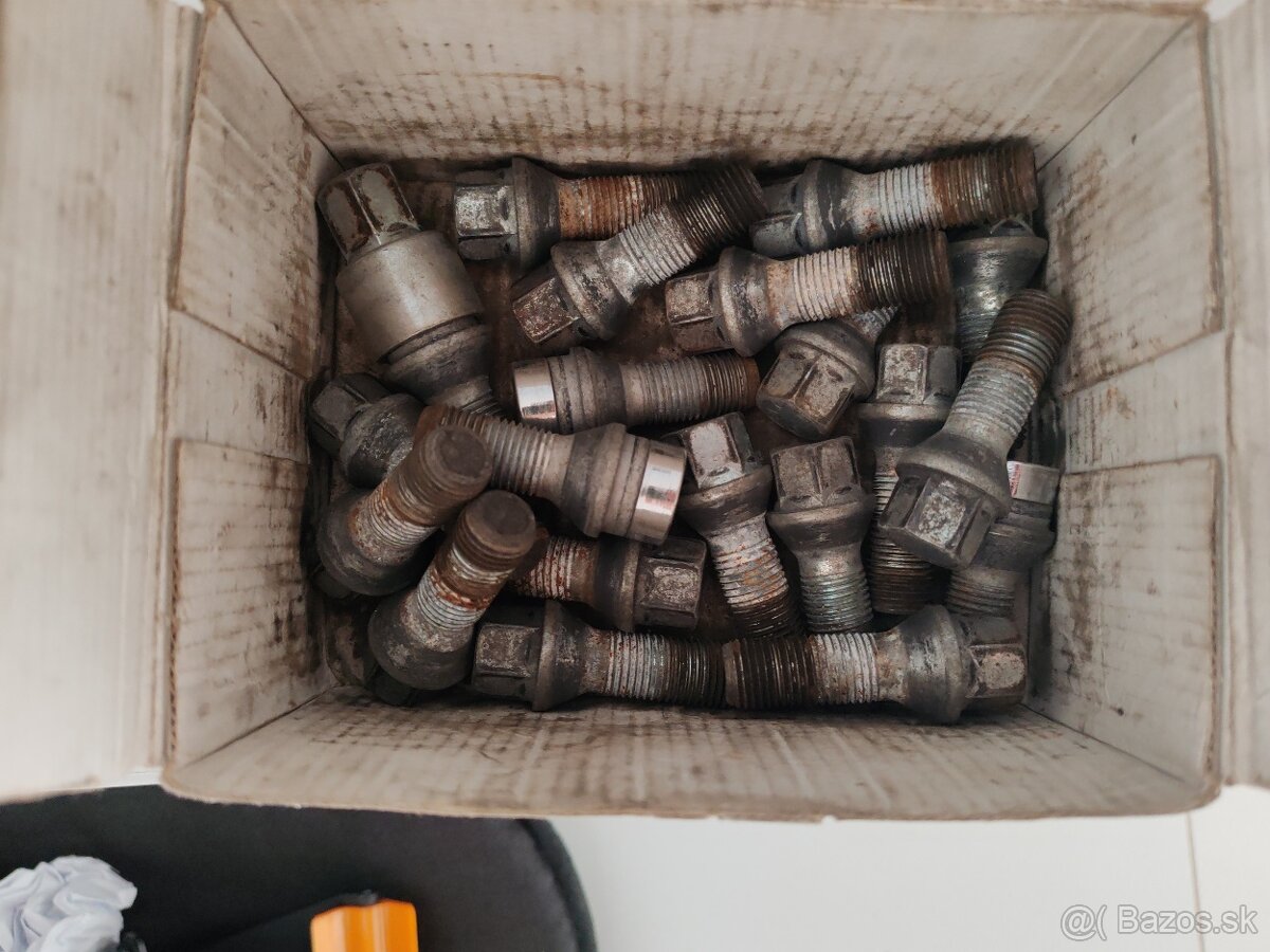 5x112 R17 ET40