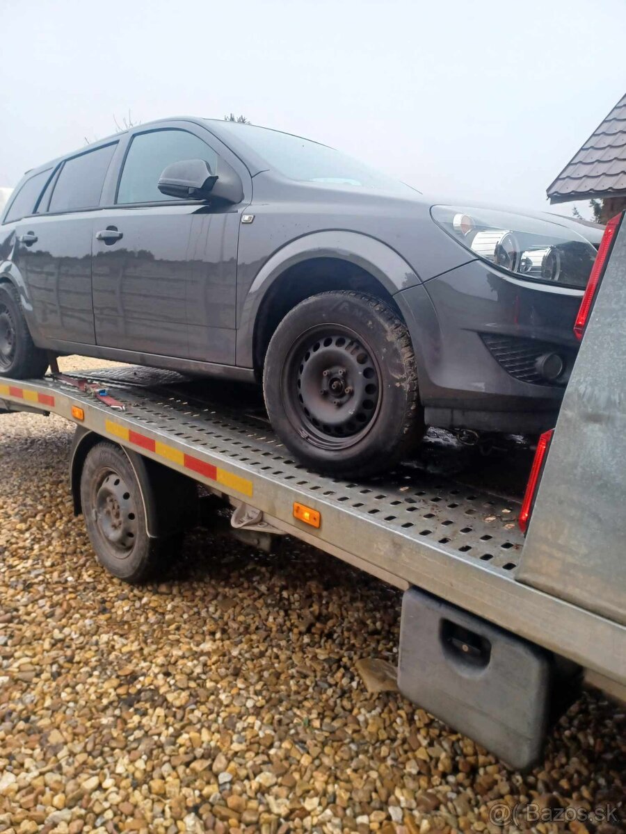 Rozpredám Opel Astra H Caravan 1.6 85kw A16XER