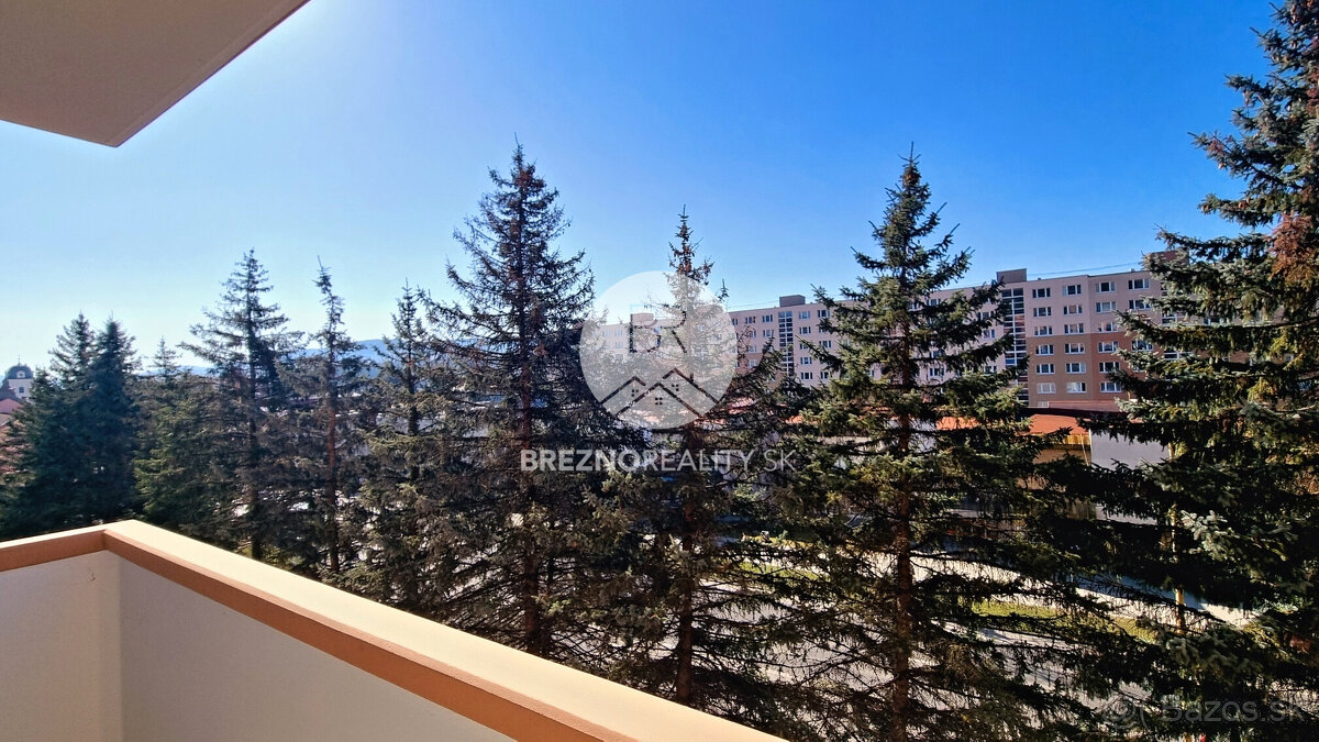 Na predaj 3-izbový byt - centrum Brezno - ul. ČSA