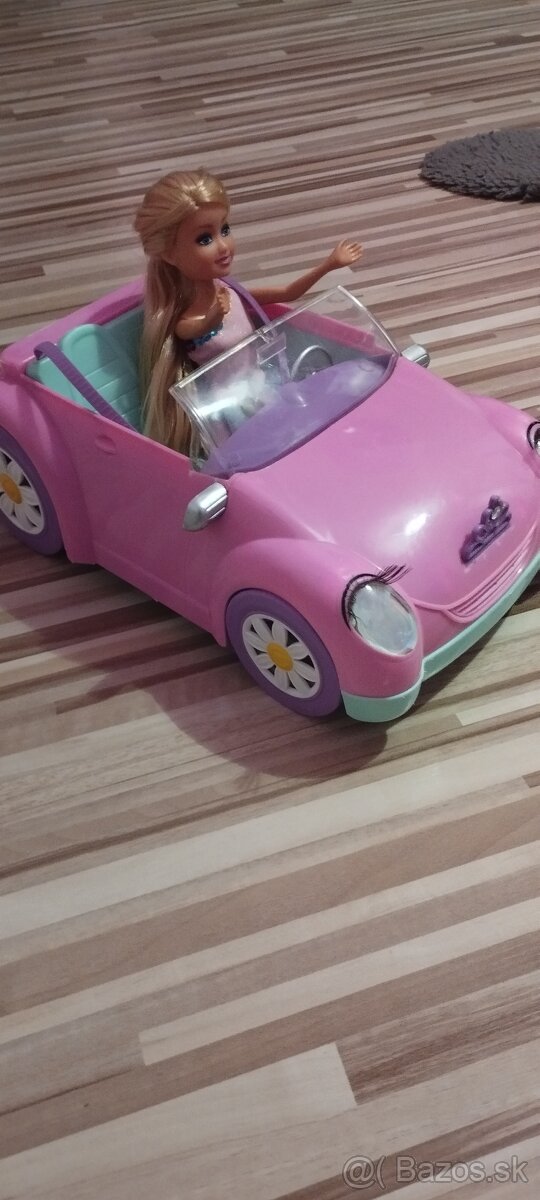 Auto s očami plus bábika