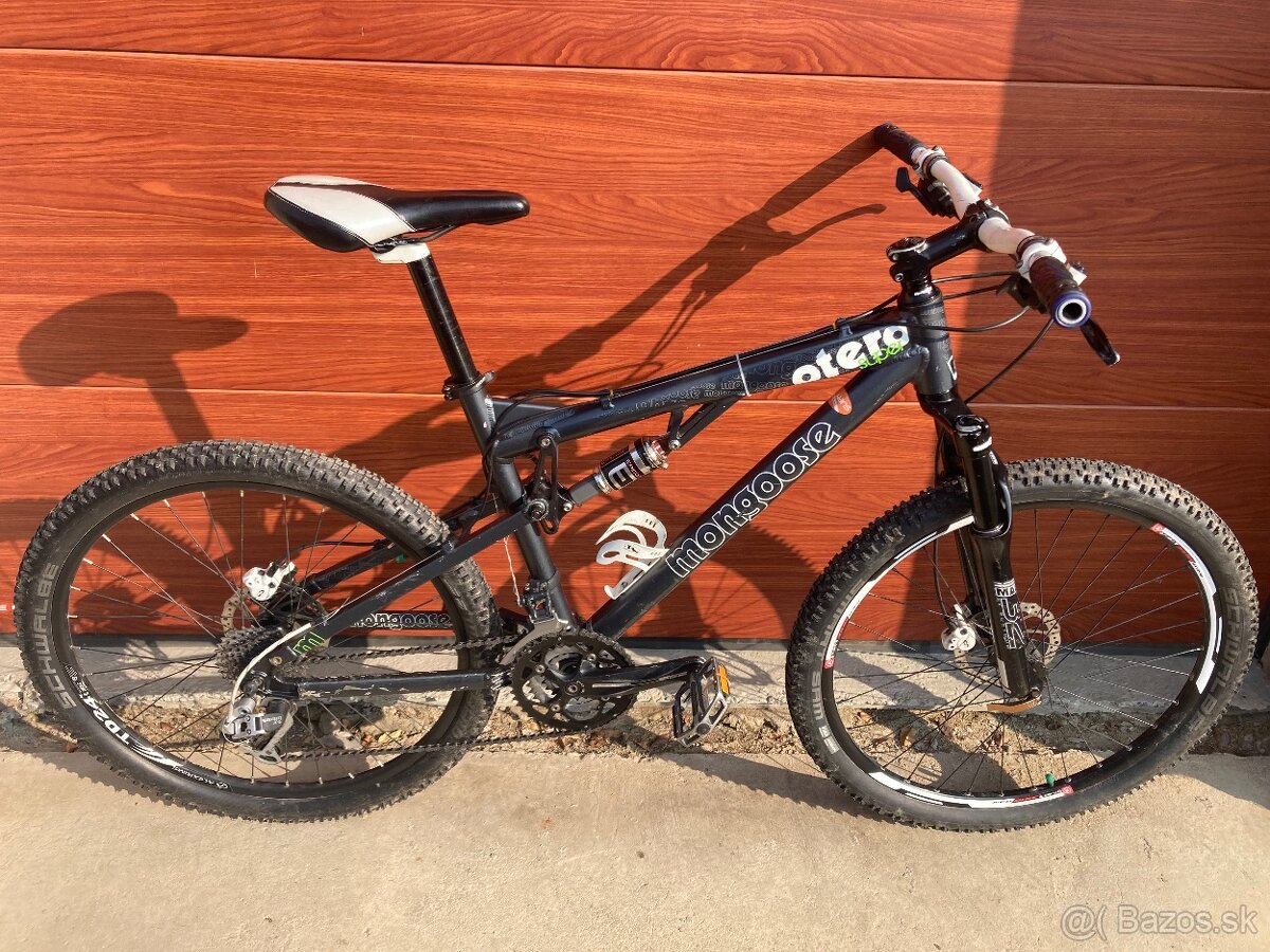 Celoodpruzeny bicykel mongoose M 18 26