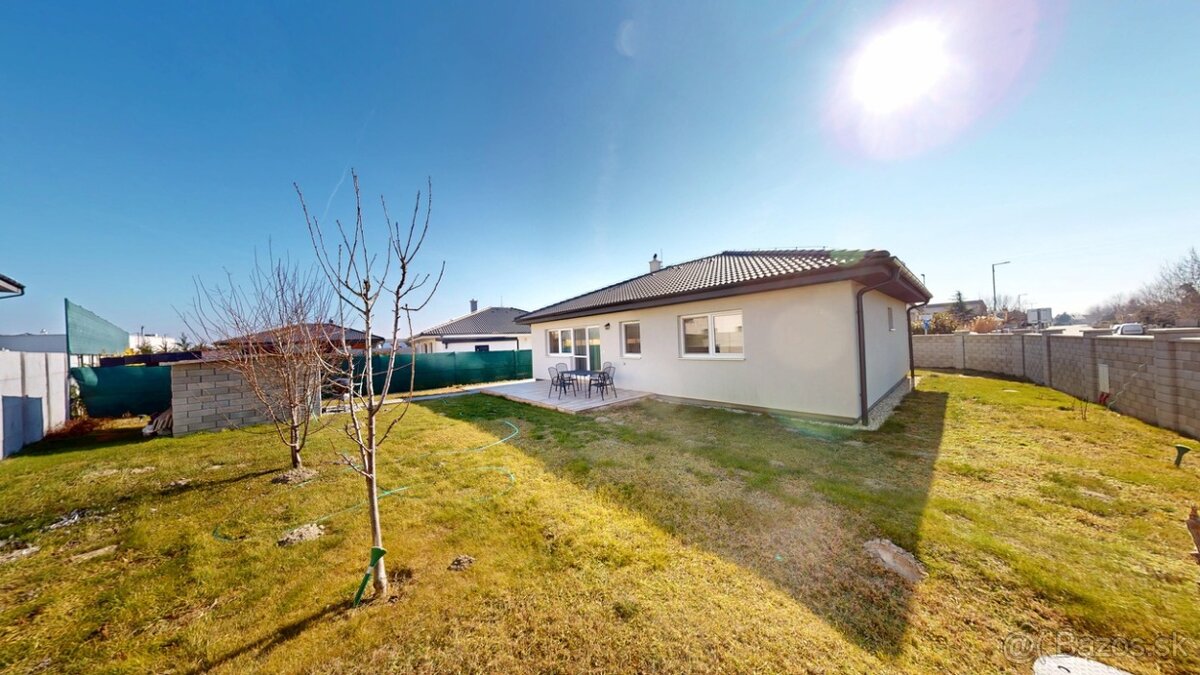 Novostavba 4i. BUNGALOV, Hrubá Borša, 35km od BA