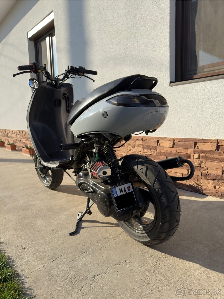 Peugeot Vivacity Skúter 70cm3