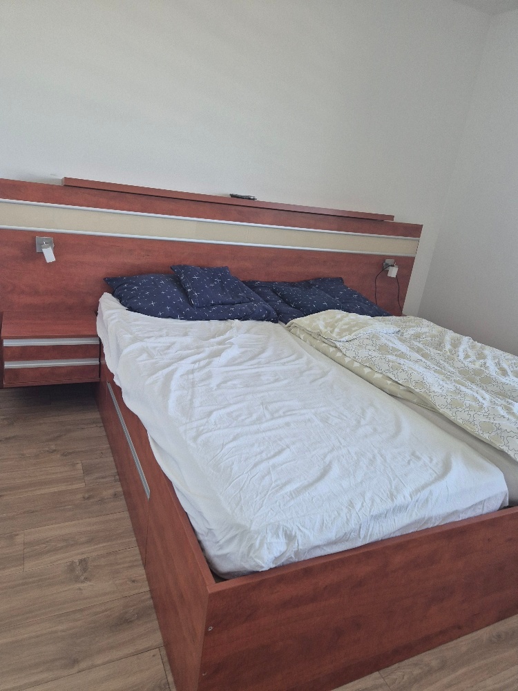 manzelska postel s 2x uloznym priestorom a suflikmi