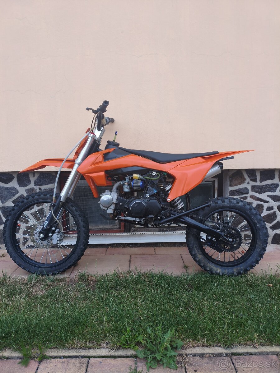 Predám Pitbike 125