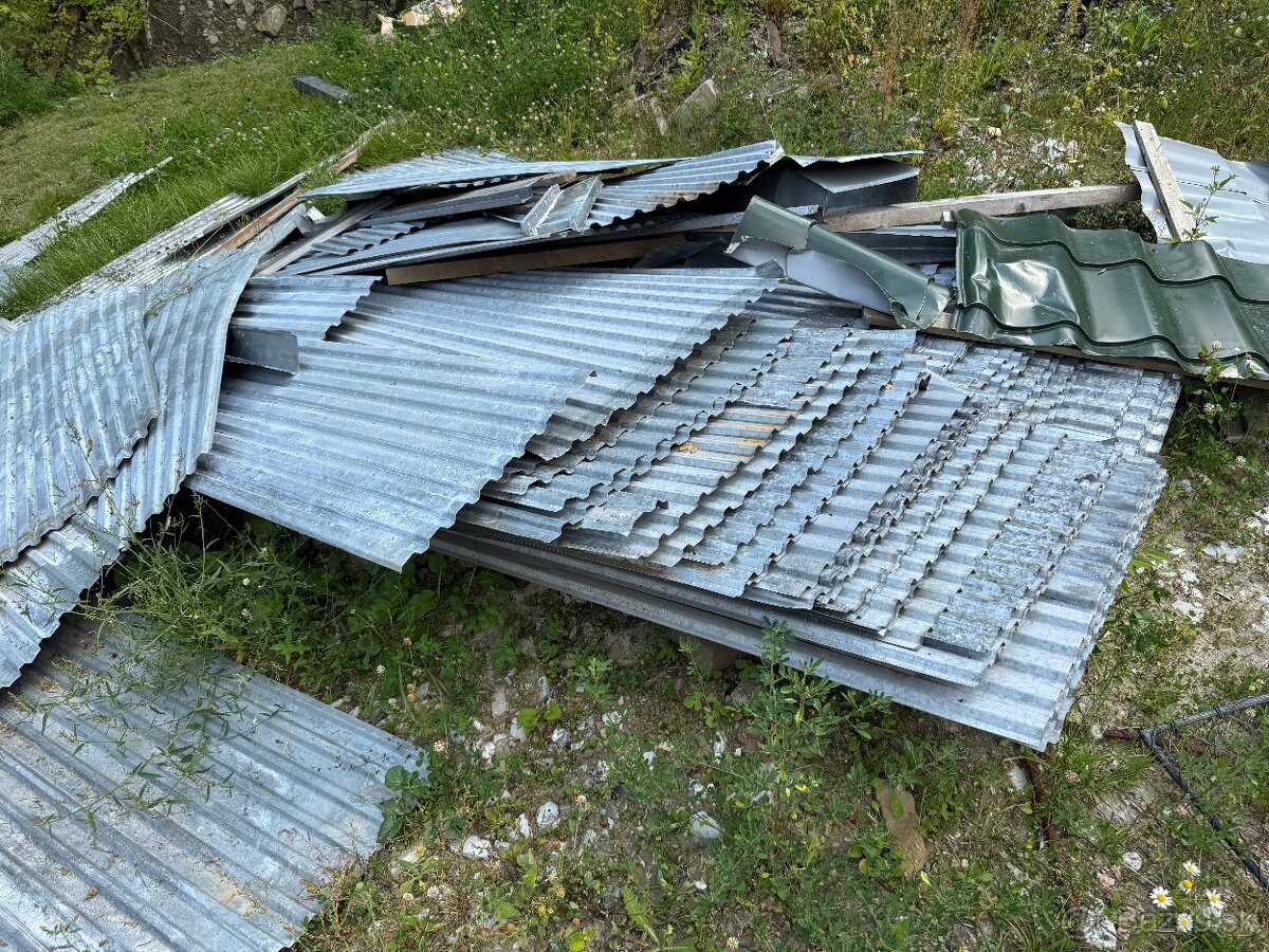 Pozinkovaný Plech cca 100m2