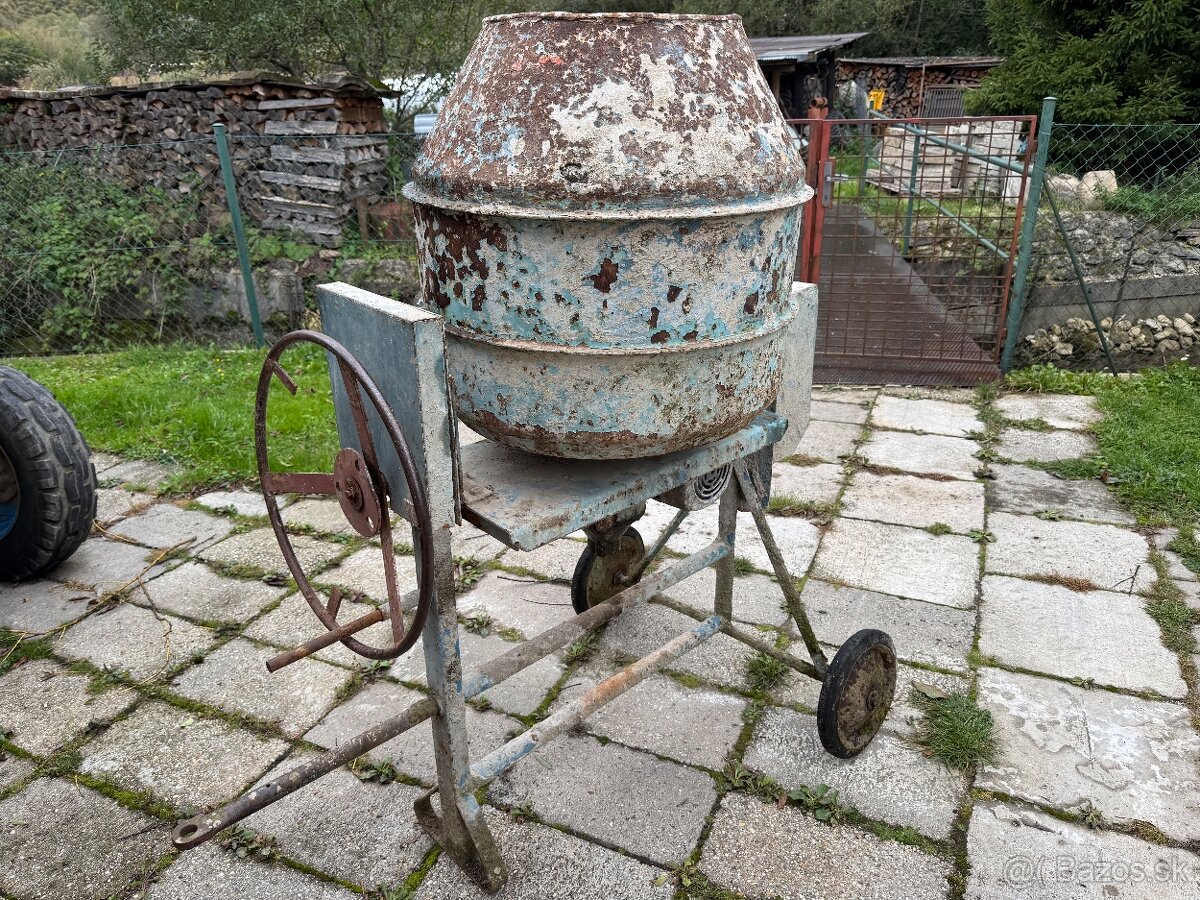 Fabrická miešačka