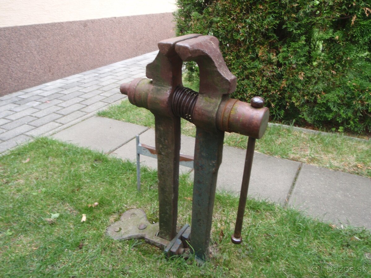 Zverák