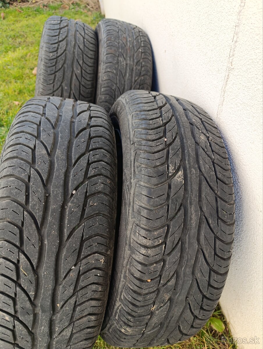 Predám disky ford FOCUS z letnými pneumatikami 4x108