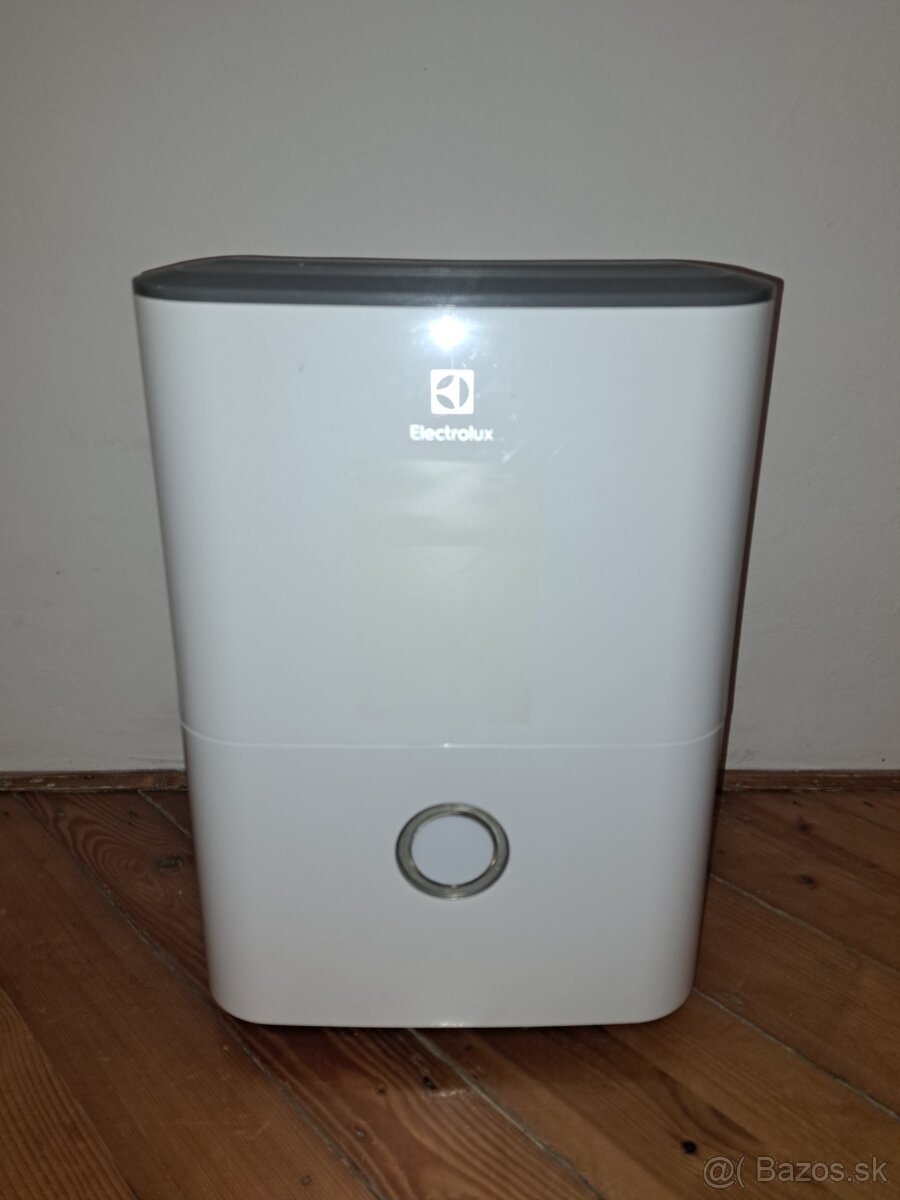 Odvlhčovač vzduchu