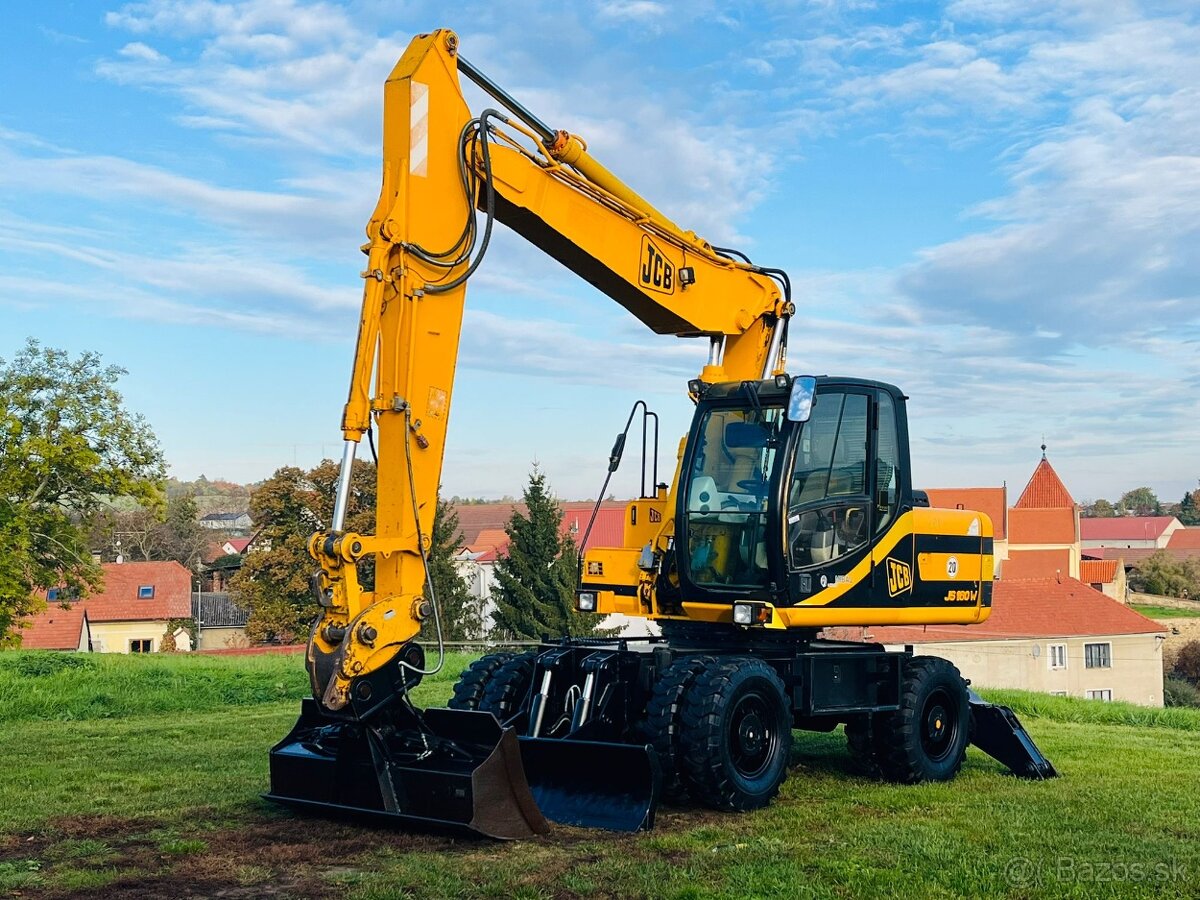 Kolesové rypadlo JCB JS160W