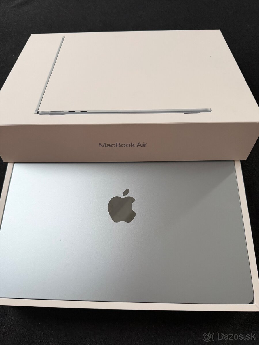 Apple Macbook Air M4