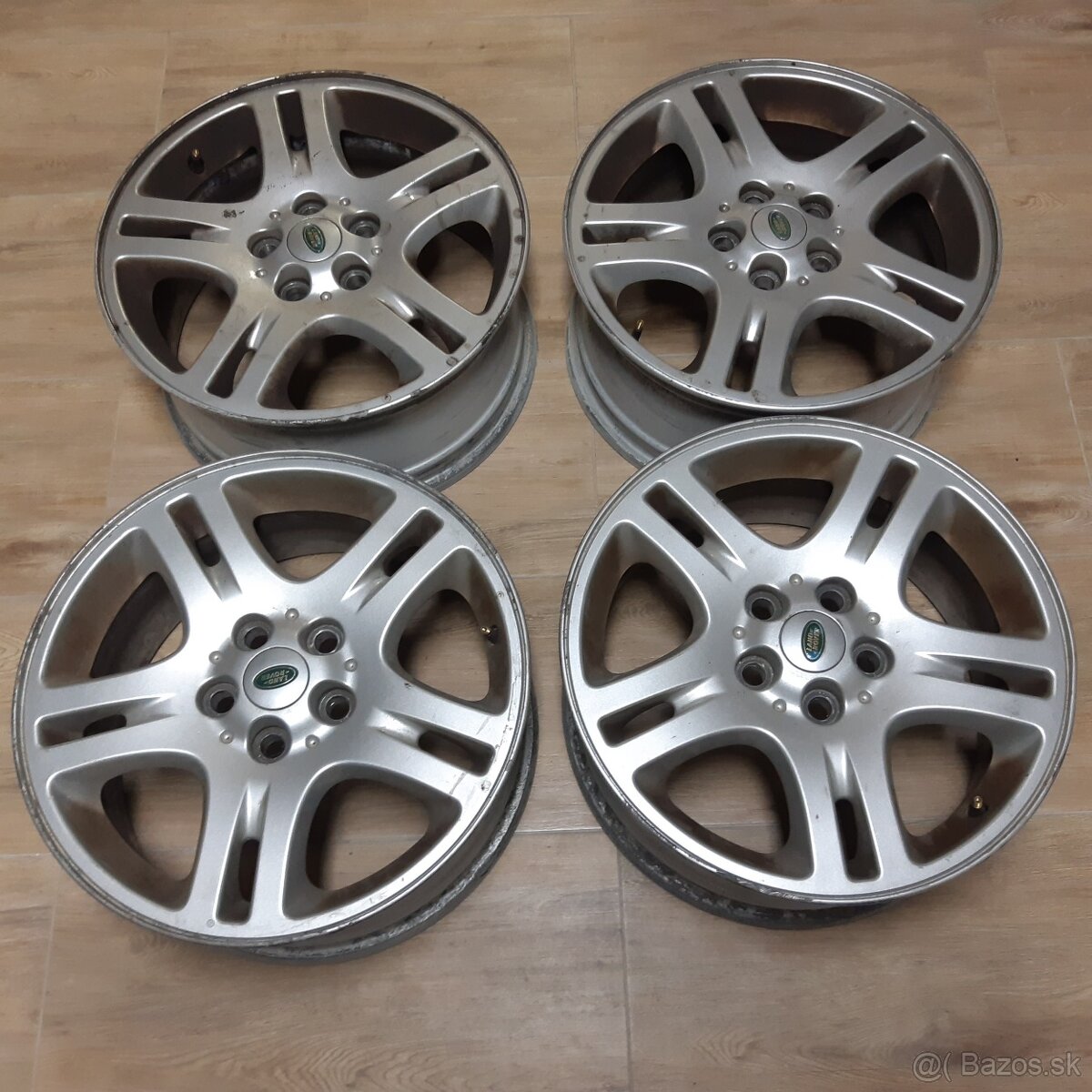 Predam hlinikove disky na Land Rover,18 zoll