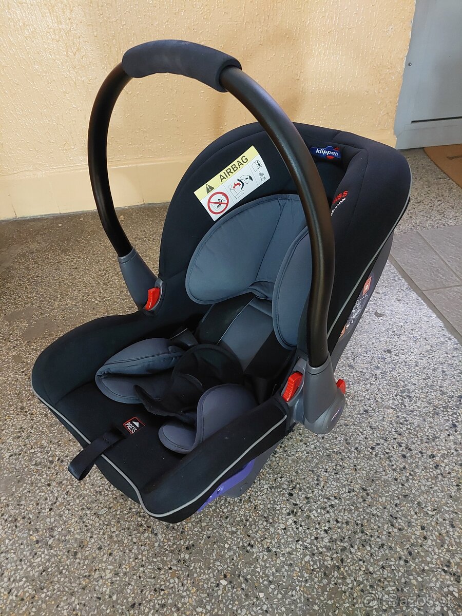 Vajíčko Klippan Dinofix - od 0 do 13 kg