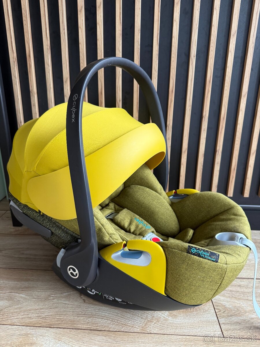 Cybex Cloud Z i-size Mustard yellow