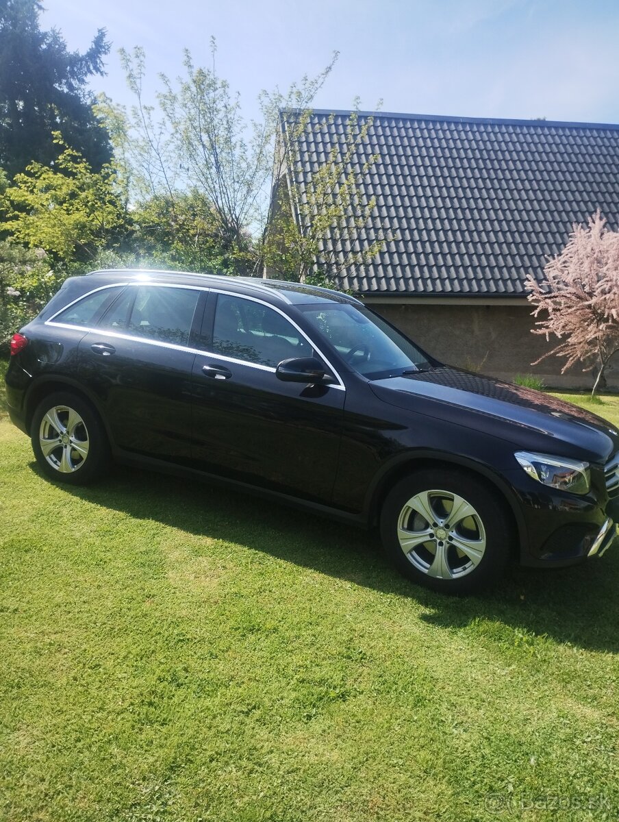 Mercedes Benz glc 220 d 4MATIC