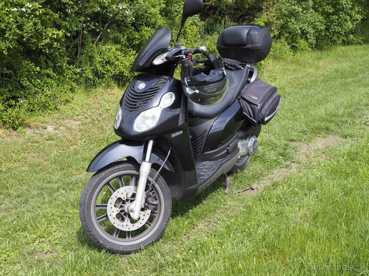 Piaggio Carnaby 125