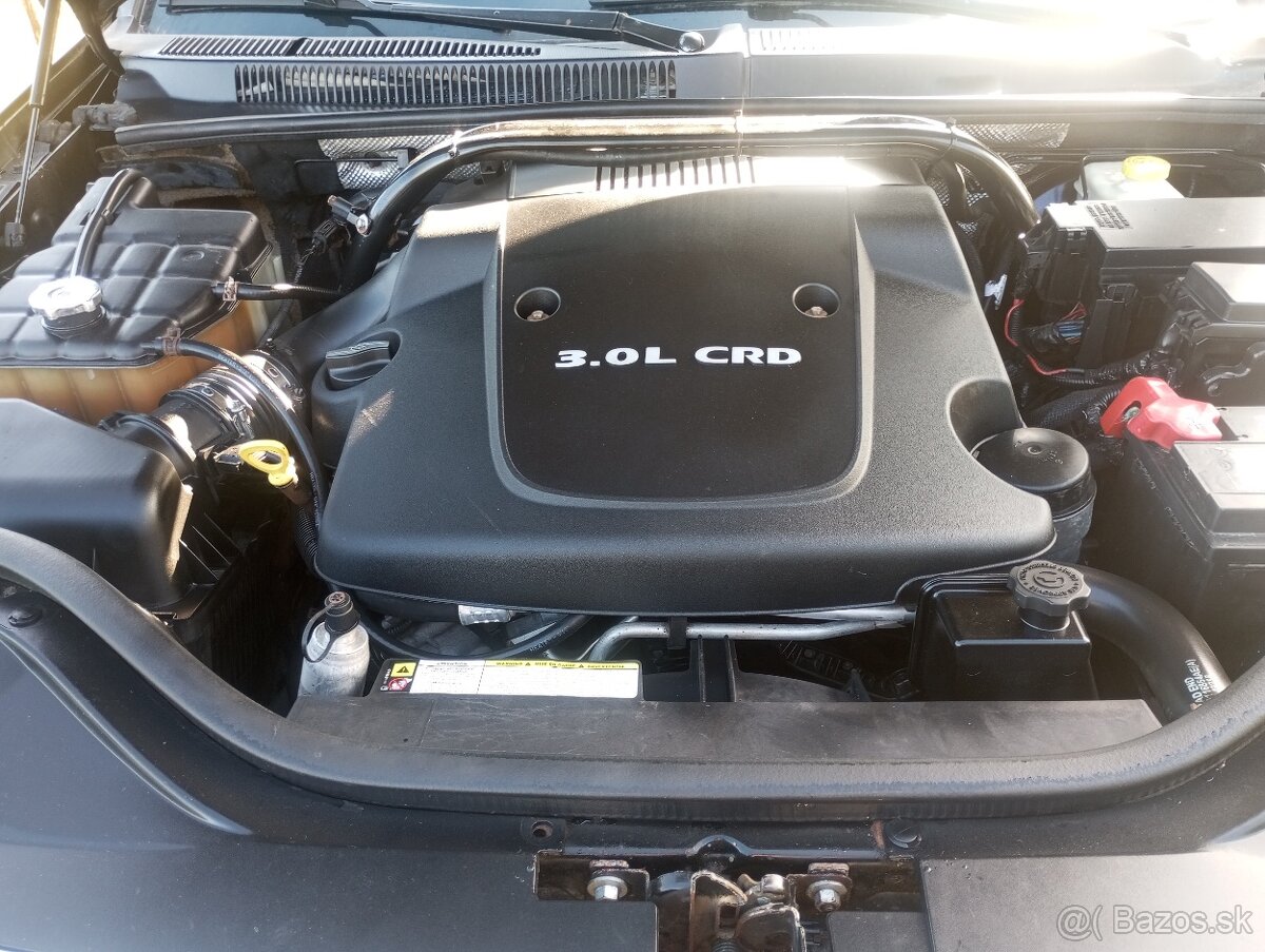 Rozpredám motor Mercedes, Chrysler, Jeep Om642