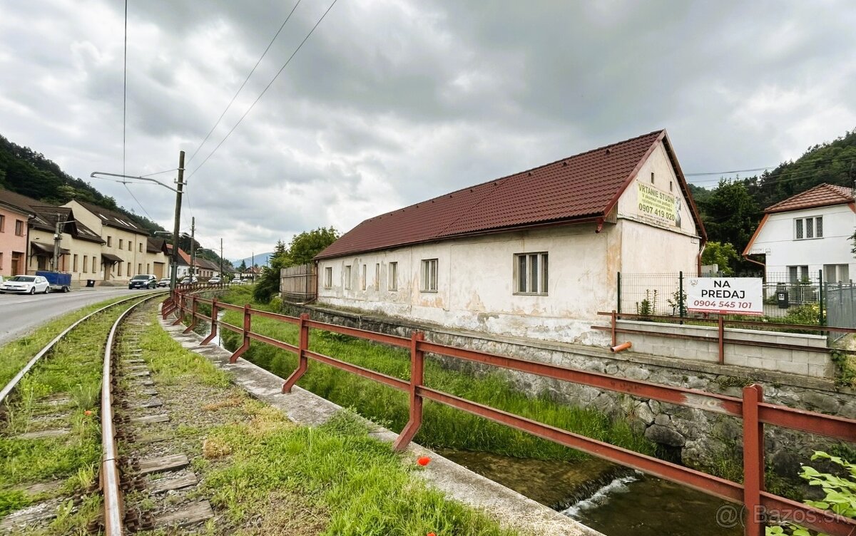 Rodinný starší dom na rekonštrukciu, Trenč. Teplá