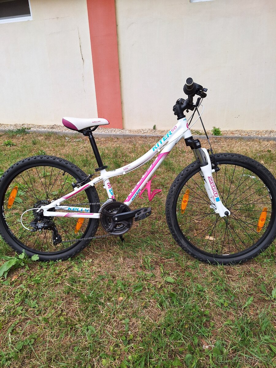 Dievčenský bicykel