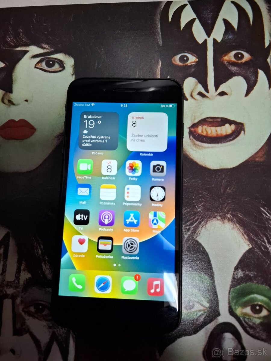 Apple iPhone 8 plus