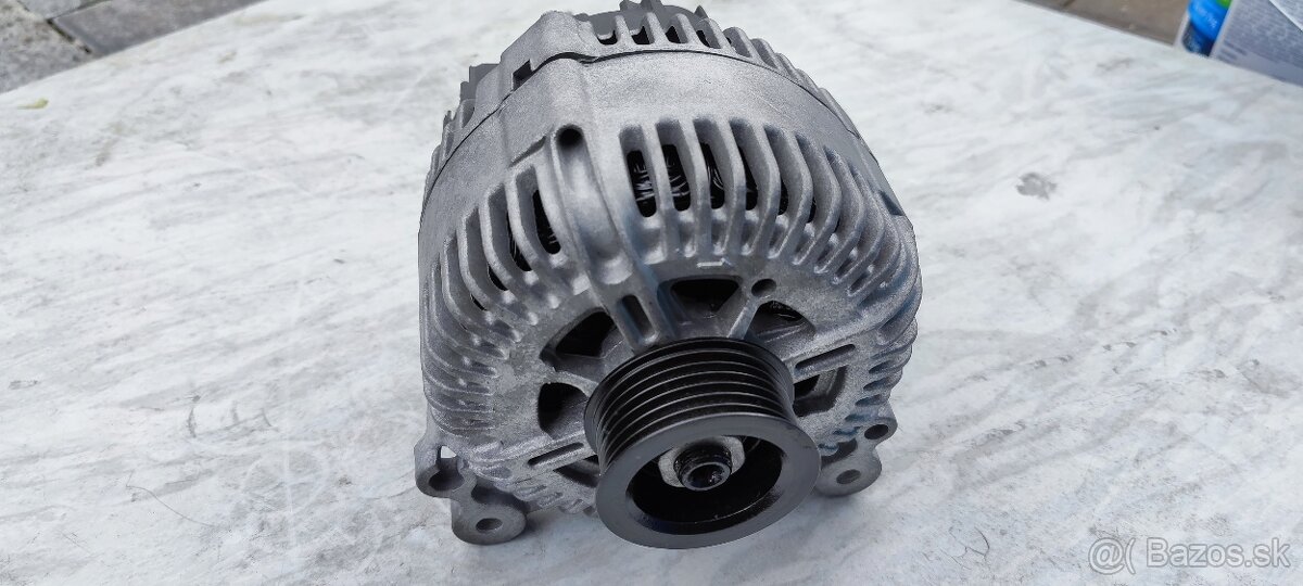 Alternátor Audi 3,0
