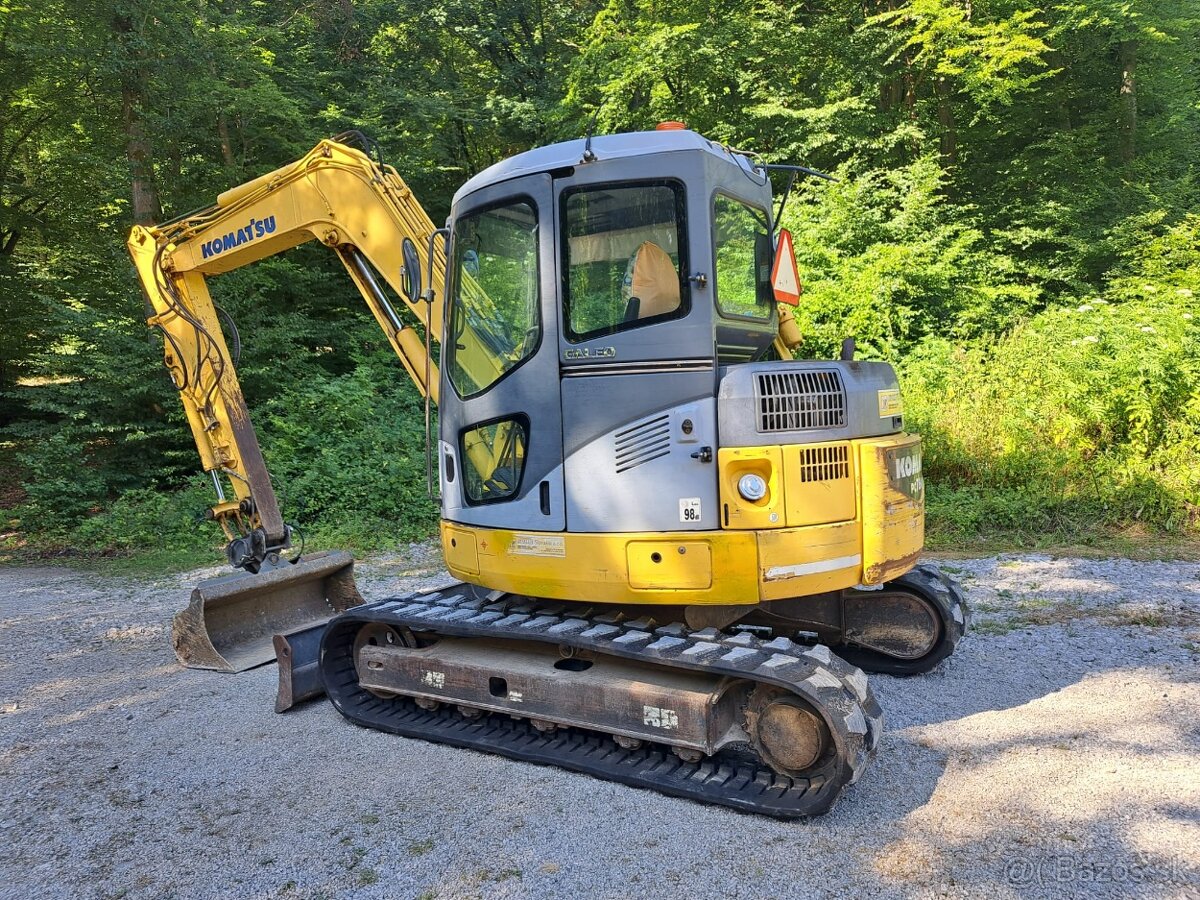 KOMATSU PC78 - nové pásy