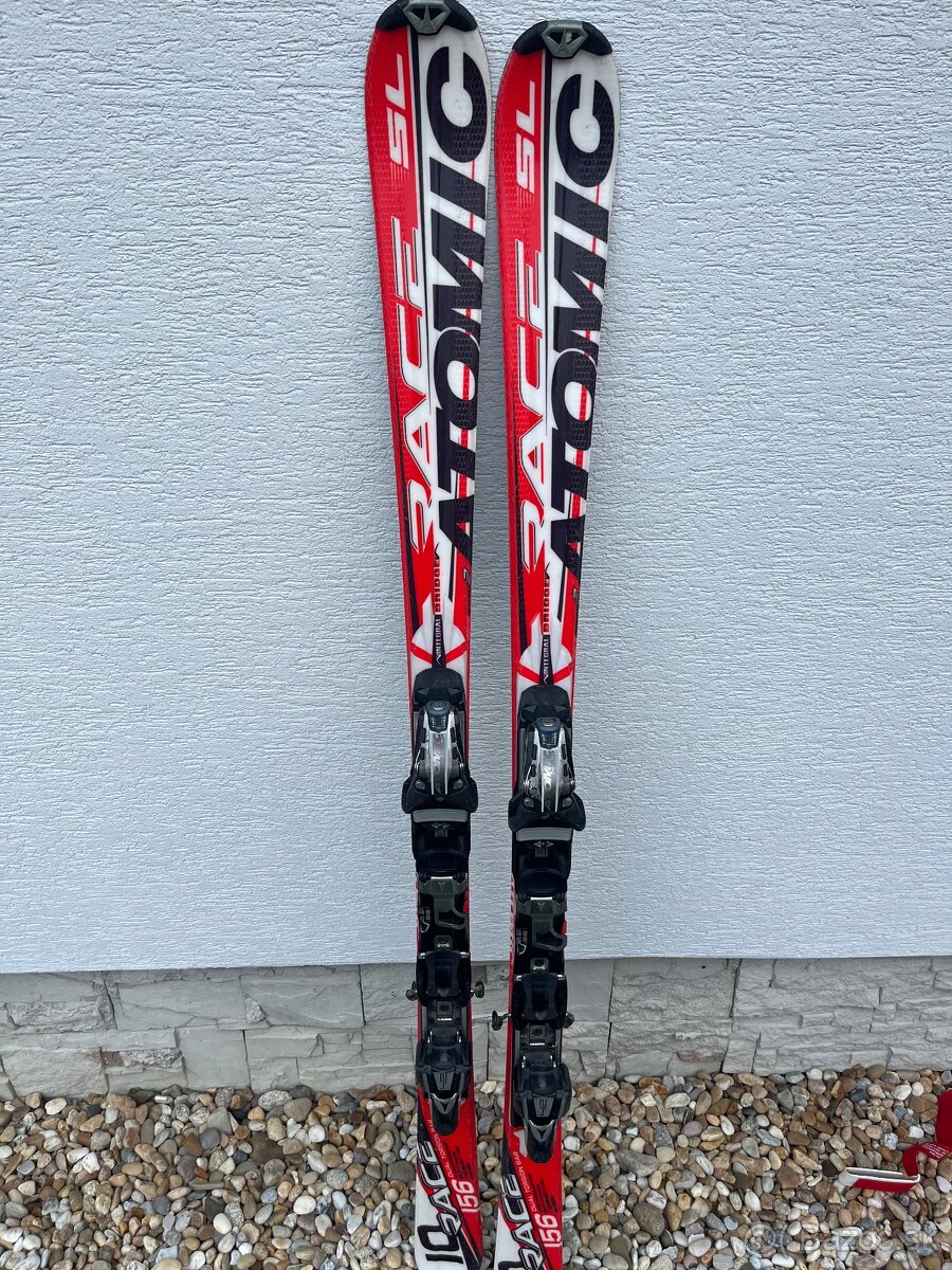Lyže Atomic 156