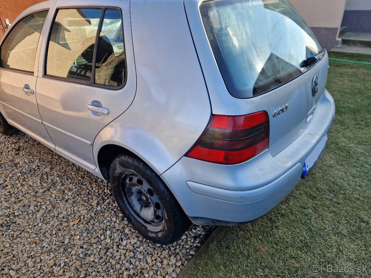 Volkswagen GOLF 4 1.6